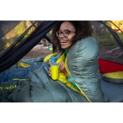 Therm-a-Rest Saros 20F/-6C R - Slaapzak - Stargazer -Buitenuitrusting 2020 thermarest washington cascades wells 2540 1539469