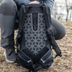 Bergans Driv W 24L Dames Rugzak - Zwart -Buitenuitrusting bergans driv 24l backpack mango yellow solid charcoal 4 1346944