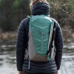 Bergans Driv W 24L Dames Rugzak - Zwart -Buitenuitrusting bergans driv 24l womens backpack light forest frost solid light grey 1 1346953