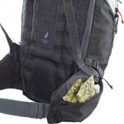 EVOC LINE 30L Backpack - Heather / Carbon / Grey -Buitenuitrusting evoc line 30l backpack silver heather carbon grey 7 877743
