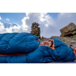 Exped Comfort 0° Sleeping Bag - L - Blue/orange -Buitenuitrusting exped in action 129 1197696