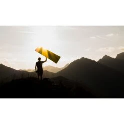 Exped Ultra 1R Sleeping Mat - MW - Lichen -Buitenuitrusting exped in action 445 1195057