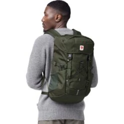 FJÄLLRÄVEN Fjällräven Skule Top 26L Rugzak - Navy 16 FJÄLLRÄVEN Fjällräven Skule Top 26L Rugzak - Navy -Buitenuitrusting fjaellraeven skule top 26l backpack navy 7 1508602