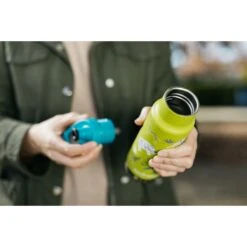 Klean Kanteen Kid Classic Isoleerfles + Sport Cap - 355 Ml - Navy Hearts 9 Klean Kanteen Kid Classic Isoleerfles + Sport Cap - 355 Ml - Navy Hearts -Buitenuitrusting klean kanteen kid insulated div 3 1026991