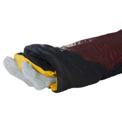 Nordisk Oscar -10° Mummy L Sleeping Bag - Rio Red/Mustard Yellow/Black -Buitenuitrusting oscar minus 10 mummy nordisk sleeping bag 06 836668