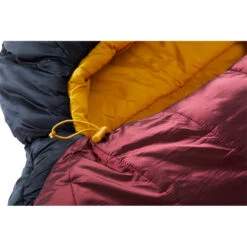 Nordisk Oscar -10° Mummy L Sleeping Bag - Rio Red/Mustard Yellow/Black -Buitenuitrusting oscar minus 10 mummy nordisk sleeping bag 09 836671