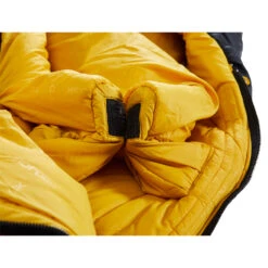 Nordisk Oscar -10° Mummy L Sleeping Bag - Rio Red/Mustard Yellow/Black -Buitenuitrusting oscar minus 10 mummy nordisk sleeping bag 12 836674