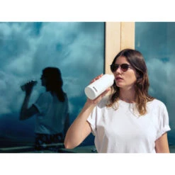 SIGG Classics Traveller Bottle 1.0L -Buitenuitrusting sigg traveller white 1 835256