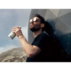 SIGG Classics Traveller Bottle 1.0L -Buitenuitrusting sigg traveller white 2 835257