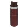 Stanley Classic Trigger-Action Travel Thermobeker 0.47 Liter - Wine Red -Buitenuitrusting stanley 667805 stanley classic trigger mug 047l red a 852998