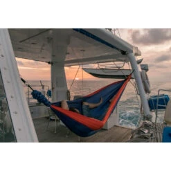 Ticket To The Moon Travel Hammock - King Size - Royal Blue - Orange 15 Ticket To The Moon Travel Hammock - King Size - Royal Blue - Orange -Buitenuitrusting tttm kingsize hammock royalblue orange 08 847170
